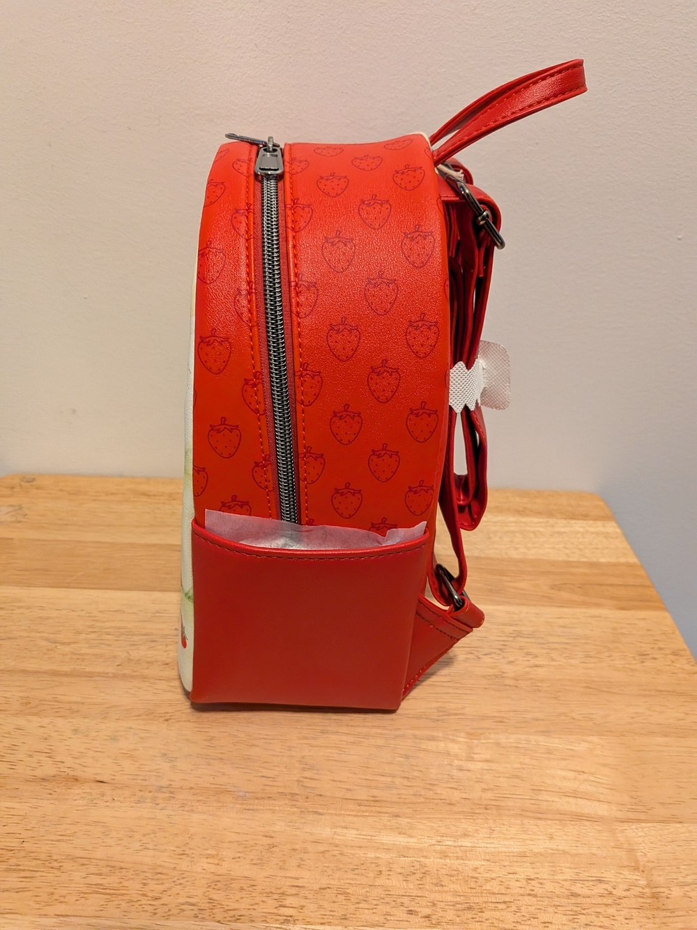 Loungefly Strawberry Shortcake Red White Mini Backpack - Picture 2 of 4